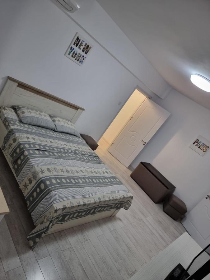 Apartament Flo Constanta Exterior photo